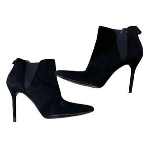 stuart weitzman black pointy boots